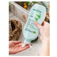 Garnier Intensives 7 Days Hydrating Lotion With Aloe Vera - image 2