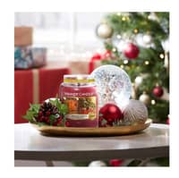 Yankee Candle Holiday Hearth | Medium - image 3