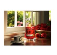 Yankee Candle True Rose | Medium - image 2