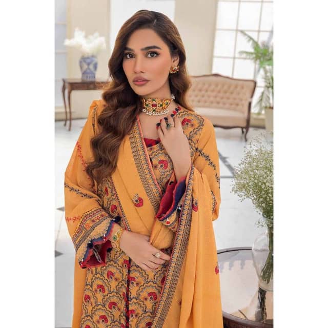 Ideas Karandi Embroidered Unstitched Suit AY-22011 3PC