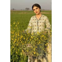 Lawn Unstitched Printed Suit CL-32291A 3PC - image 4