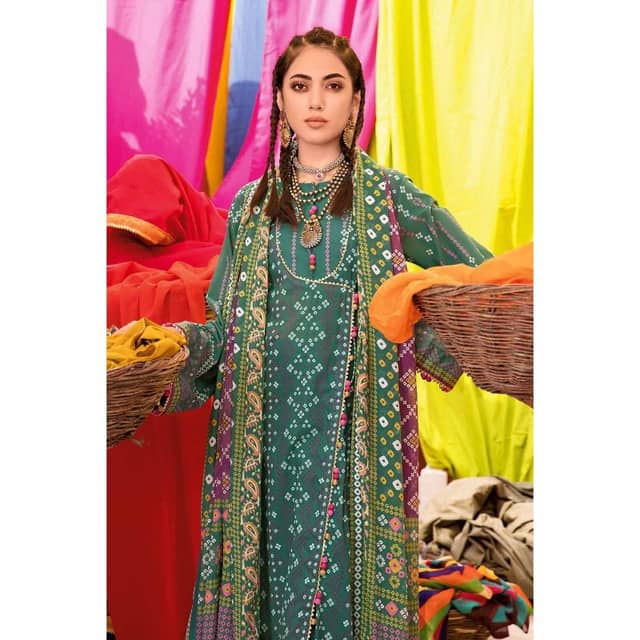 Chunri Lawn Unstitched Gold Printed Suit CL-32141A 3PC
