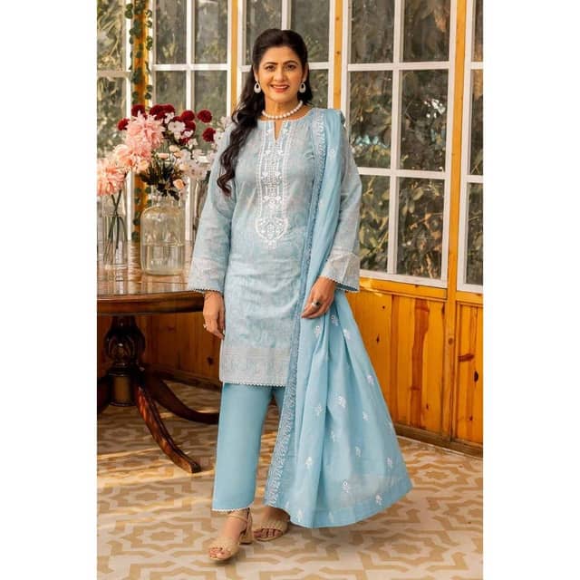 Ideas Embroidered Printed Lawn Unstitched Suit with Embroidered DN-42023 3PC