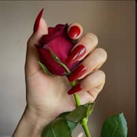 Nail Queen Ruby Royale Nails