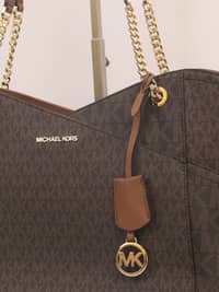 Michael Kors Ladies Signature Jet Set Bag 35F1GTVT3B Brown - image 2