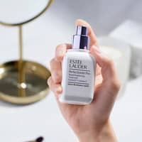 Estee Lauder Perfectionist Pro Rapid Brightening Treatment With Ferment 2 + Vitamin C 100ml - image 3