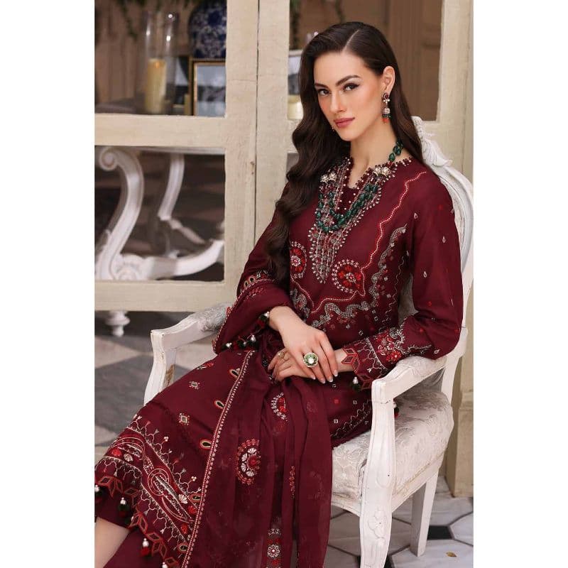 Embroidered Chiffon Dupatta Lawn Unstitched Suit PM-32045 3PC