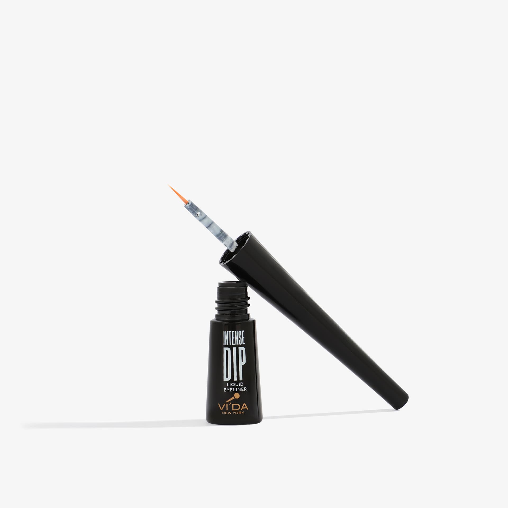 Vida New York Intense Dip Eyeliner White