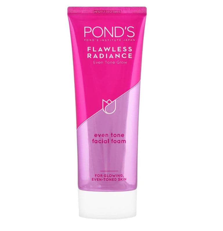 Ponds Flawless Radiance Even Tone Glow Facial Foam 100g