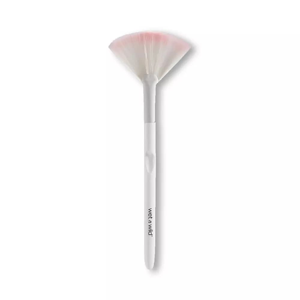 Wet n Wild Fan Brush