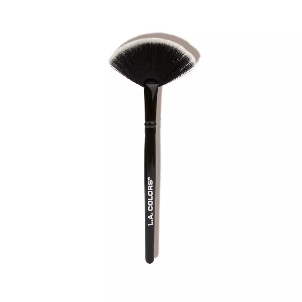 LA Colors Highlighter Fan Brush