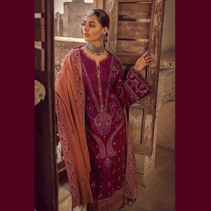 Ideas Unstitched Khaddar Suit With Linen Dupatta VK-22001 3PC