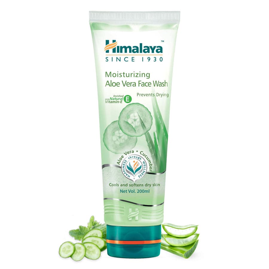 Himalaya Herbal Moisturizing Aloe Vera Face Wash 150ml