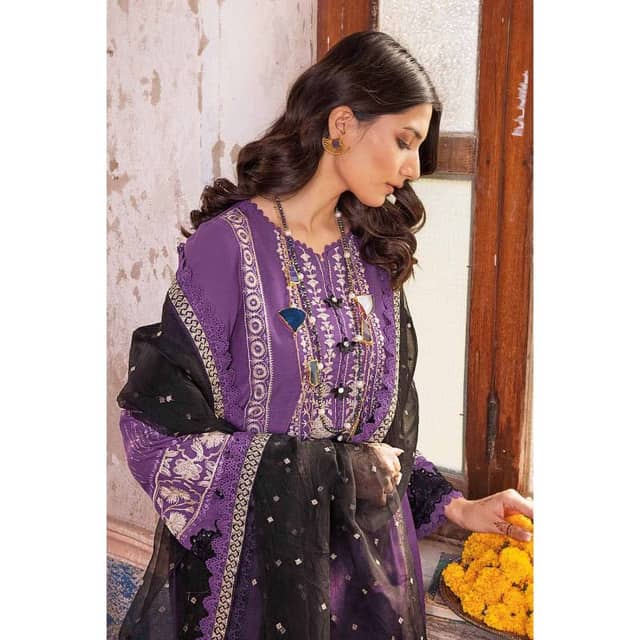 Embroidered Lawn Unstitched Suit With Embroidered Organza Dupatta OG-32010 3PC