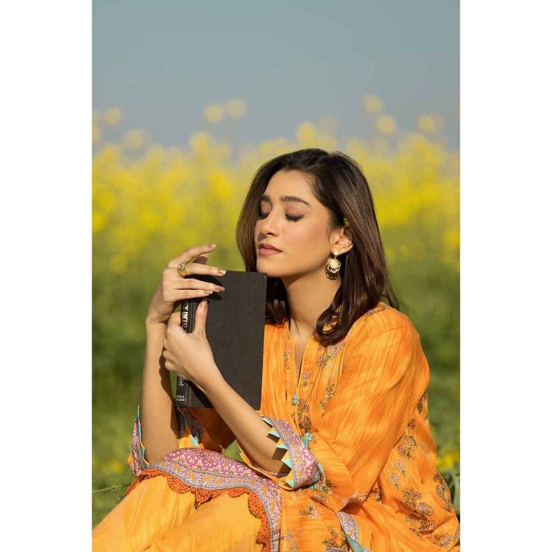 Lawn Unstitched Digital Printed Suit CL-32189 3PC