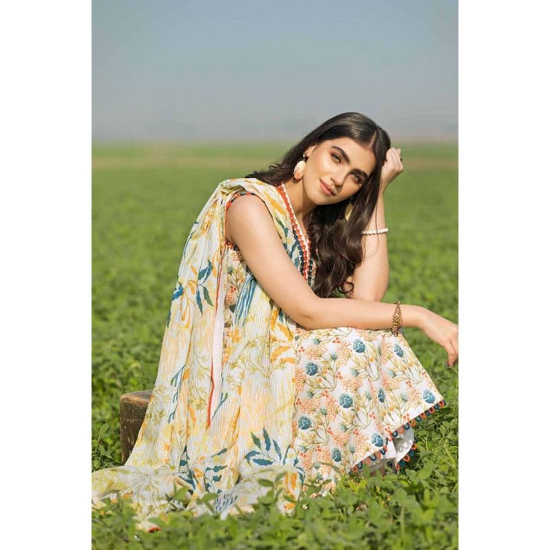 Lawn Unstitched Printed Suit CL-32359A 3PC