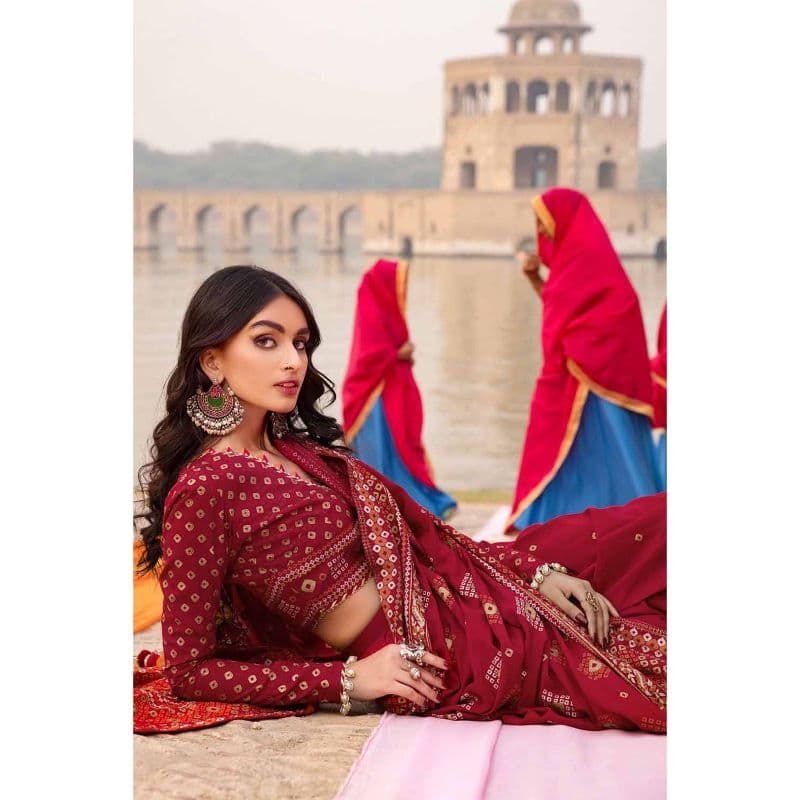 Lawn Unstitched Gold Printed Saree Blouse SR-32001 2PC
