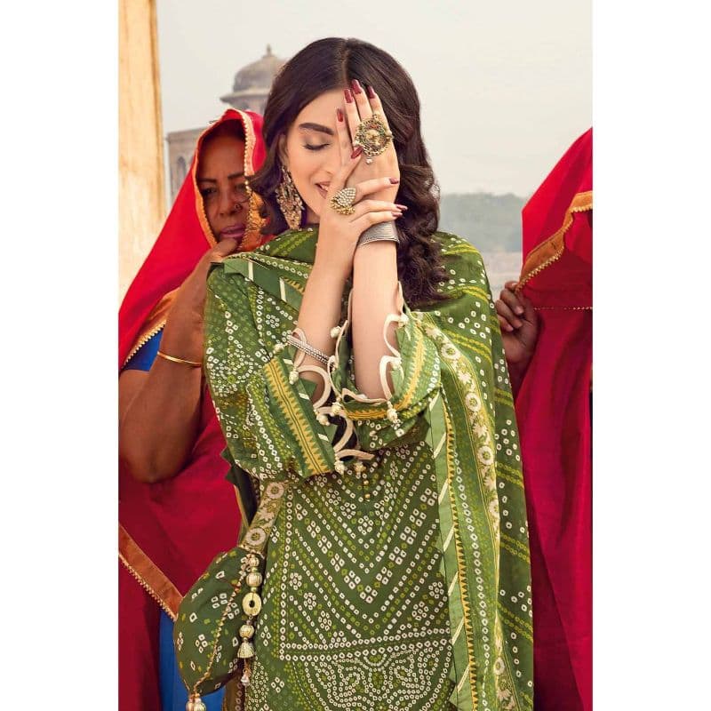 Chunri Lawn Unstitched Gold Printed Suit CL-32104B 3PC