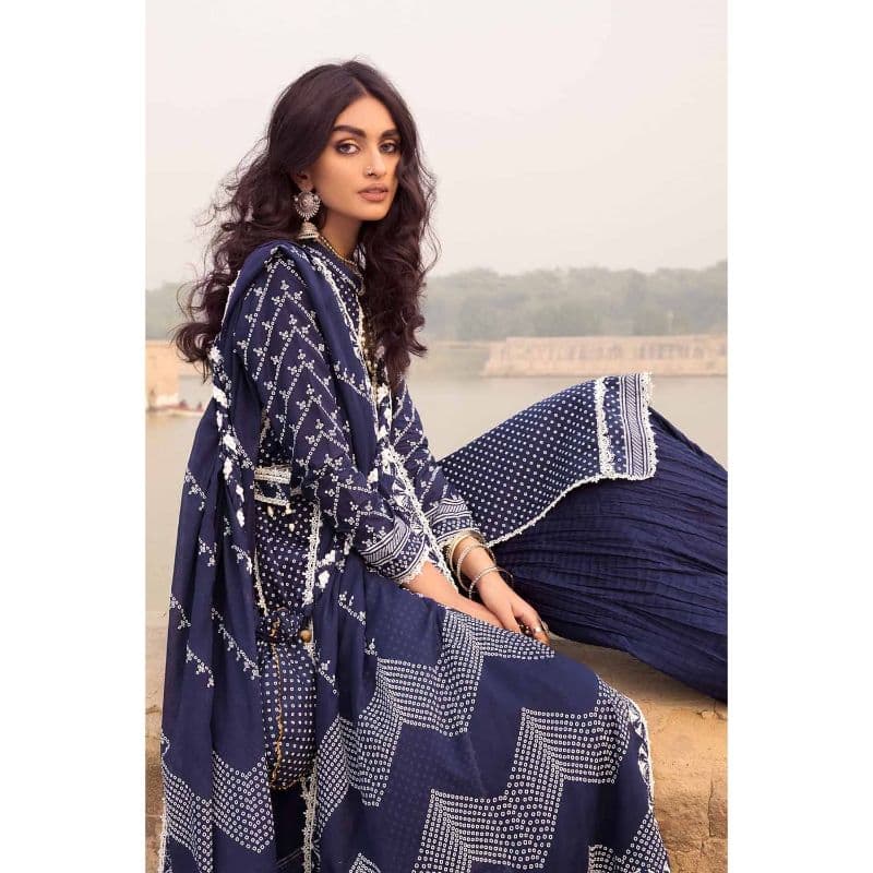 Chunri Lawn Unstitched Lacquer Printed Suit CL-32255B 3PC