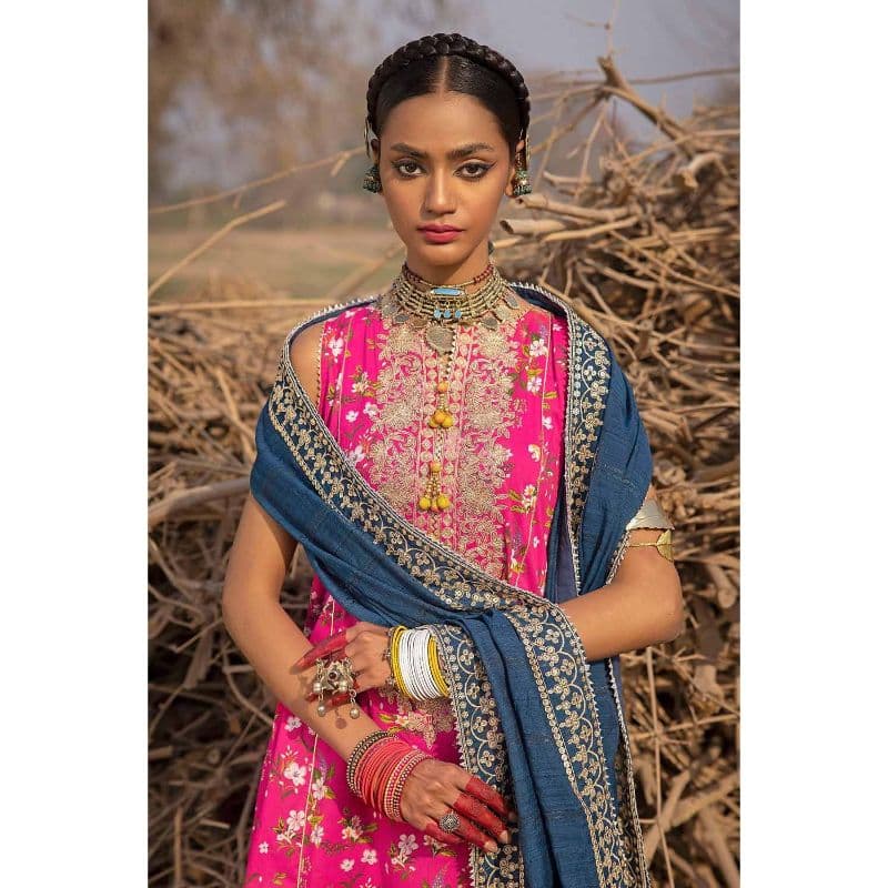 Embroiderd Lawn Printed Unstitched Suit with Embroidered Zari Dupatta FE-32100 3PC
