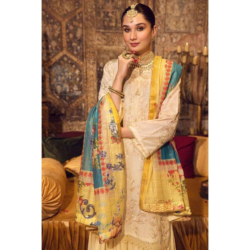 Embroidered Lawn Unstitched Suit with Printed Jacquard Dupatta FE-32043 3PC