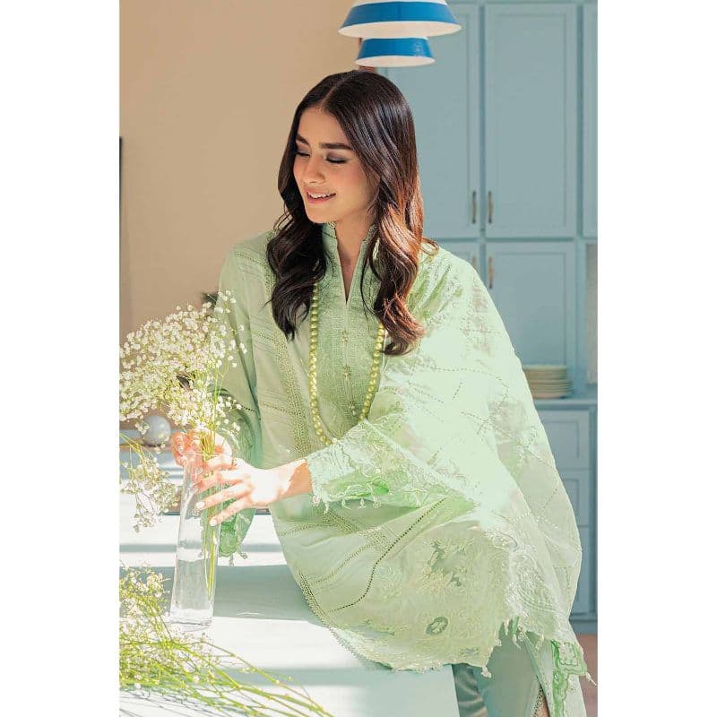Embroidered Lawn Unstitched Suit with Embroidered Organza Dupatta FE-32009 3PC