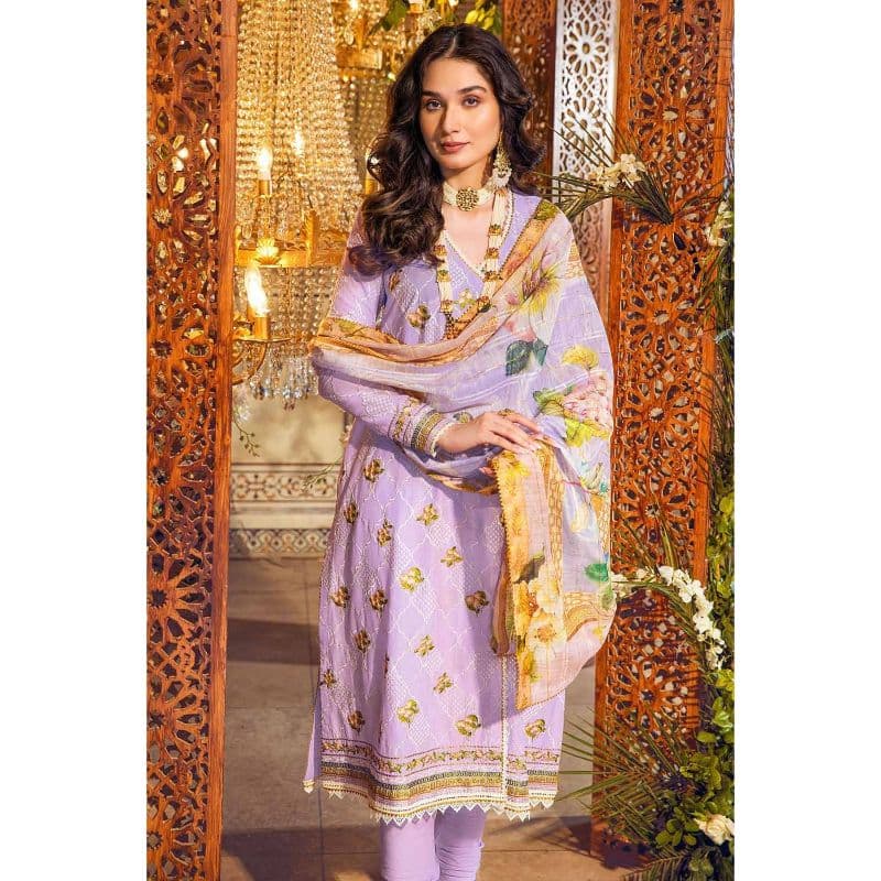 Embroidered Lawn Unstitched Suit with Jacquard Dupatta FE-32042 3PC