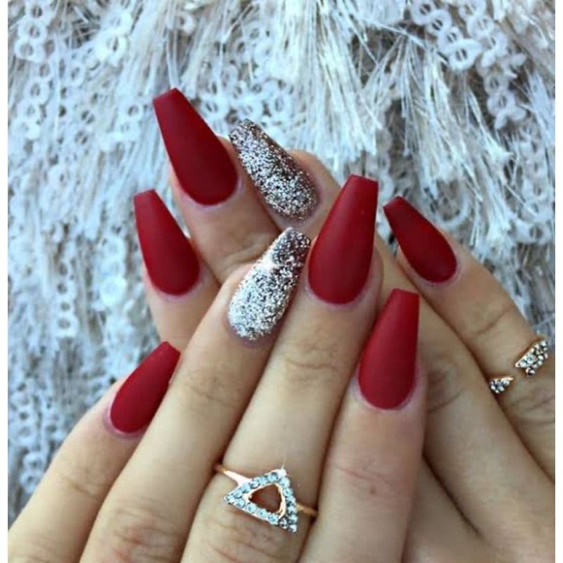 Nail Bears Red Matte x Glittery Nails