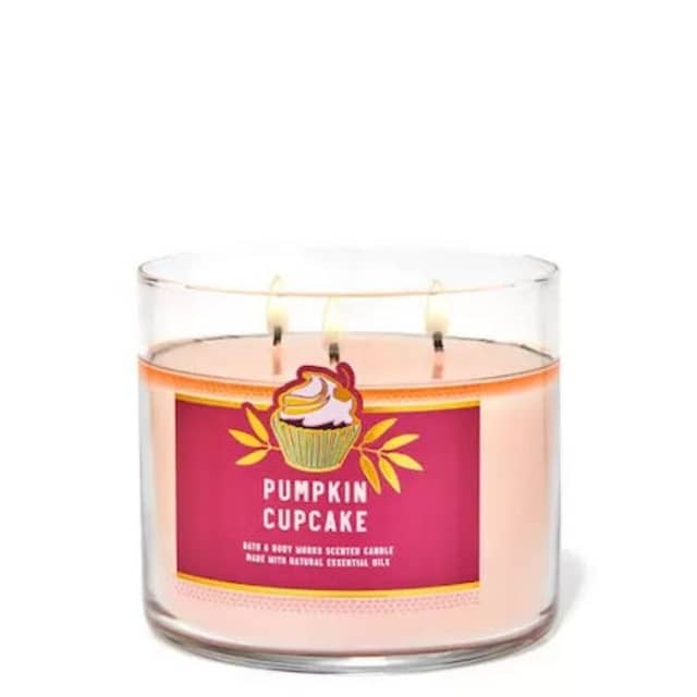 Bath and Body Works Pumpkin Cupcake 3-Wick Candle