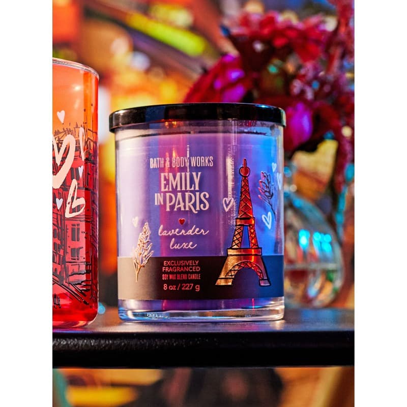 Bath And Body Works Candle Emily In Paris Lavender Luxe 227g