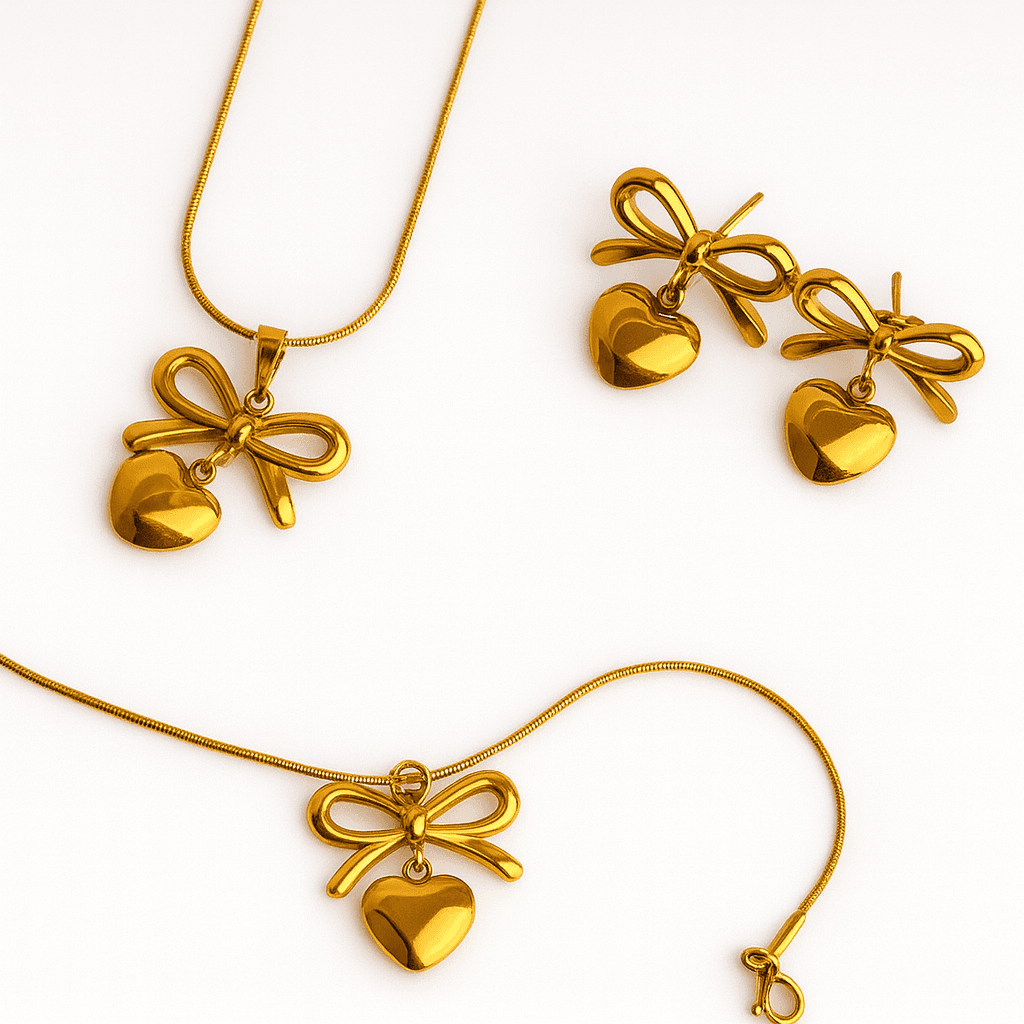 Kushim Gold Bow Heart Neclace