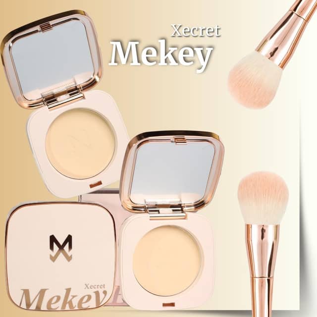 Mekey Xecret Radiant Glow Matte Face Powder All Day Coverage With Puff
