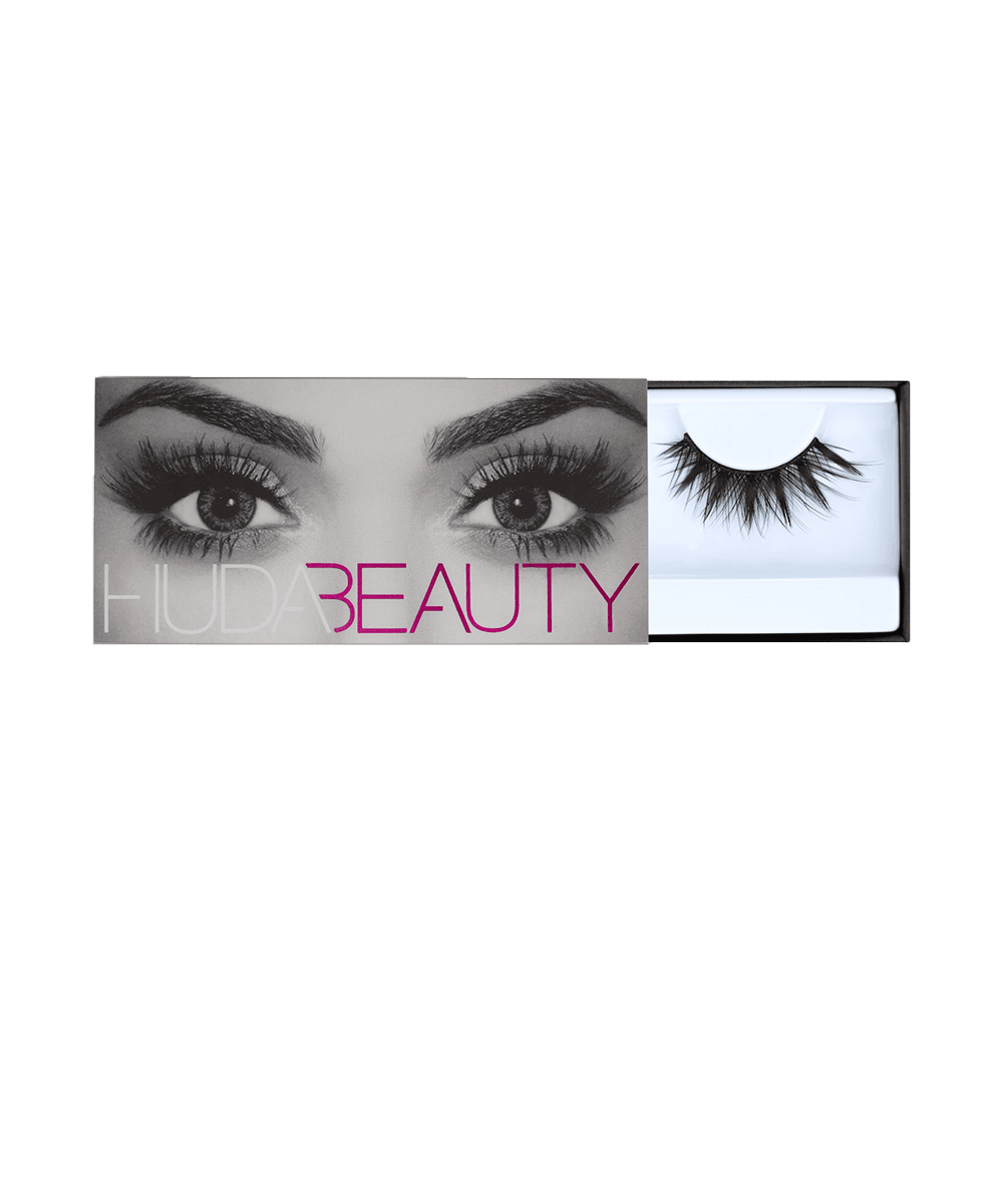 Huda Beauty Scarlett 8 Eyelashes