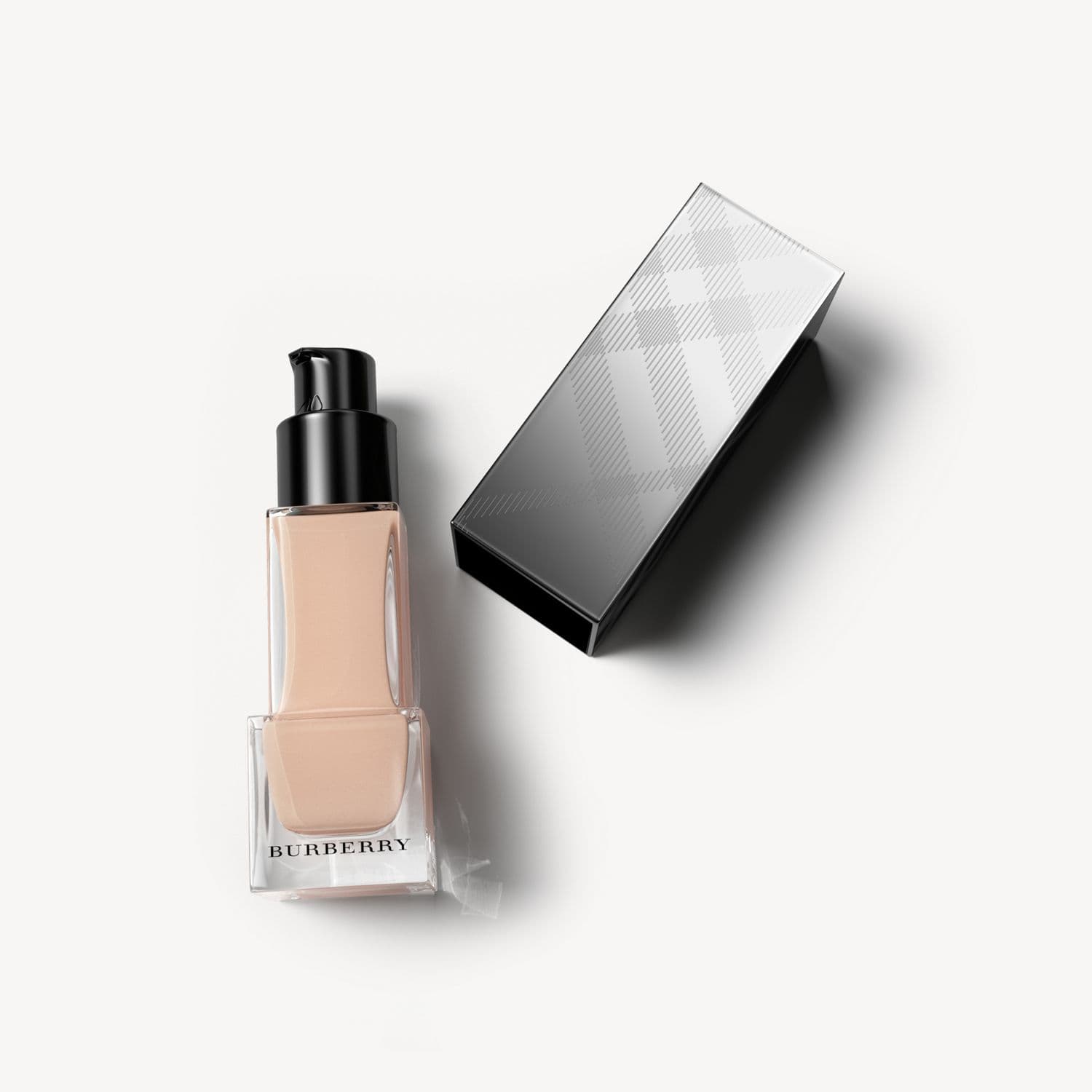 Burberry Fresh Glow Foundation SPF 15
