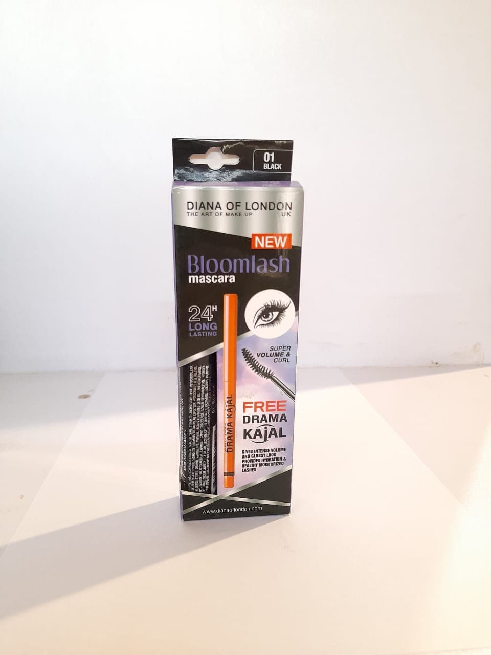 Diana Of London Bloomlash Mascara 24H Black 01 + Free Drama Kajal