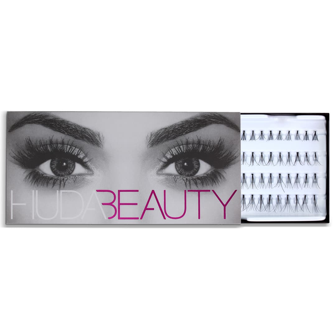 Huda Beauty Classic Lash Alyssa 02