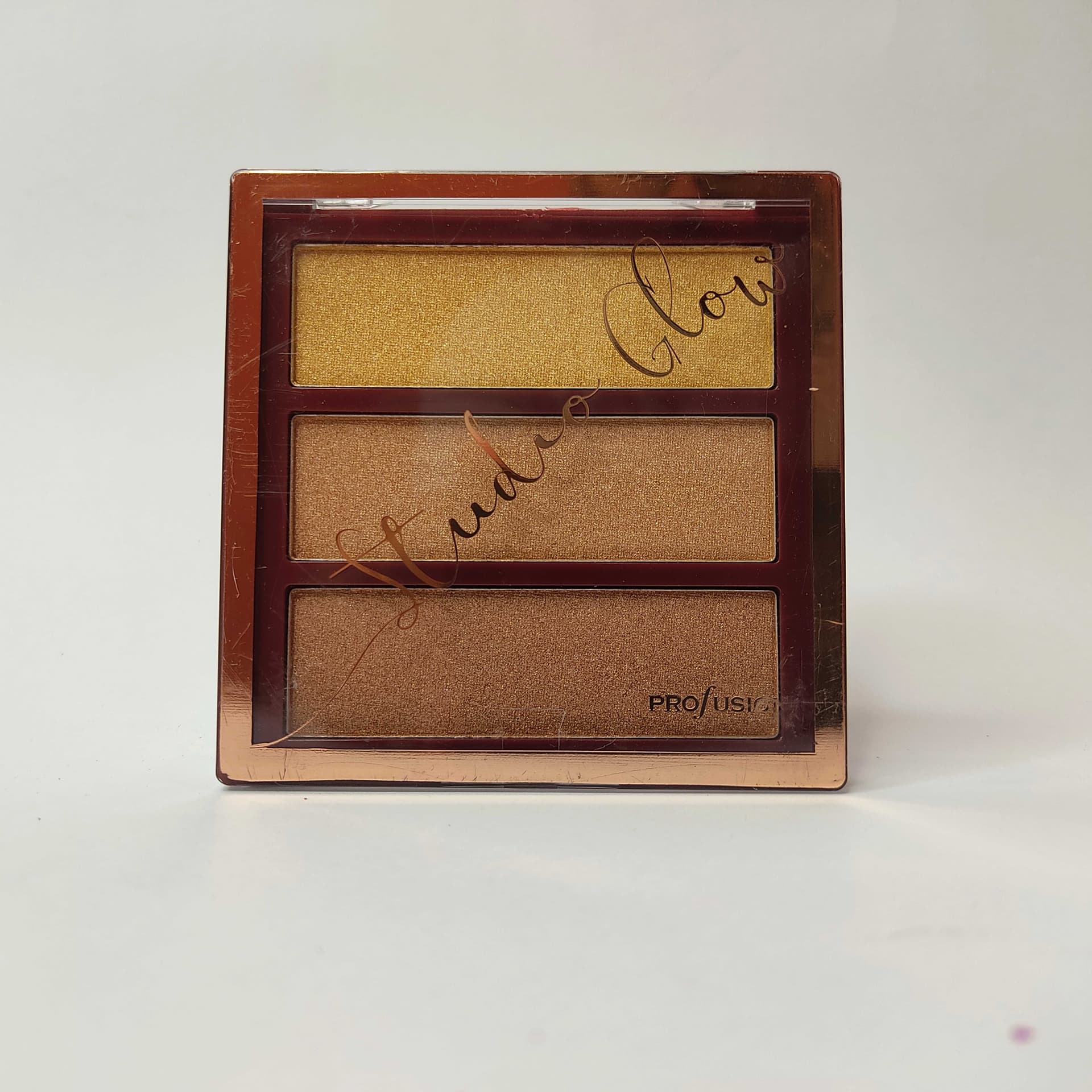 Profusion Cosmetics Studio Glow Highlighter